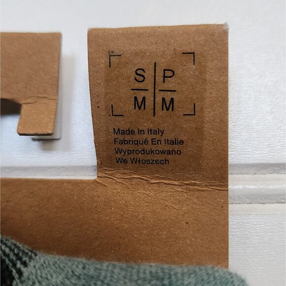 NWT Burton Women's Emblem Midweight Socks-S/M (4-6.5) - Picture 3 of 6